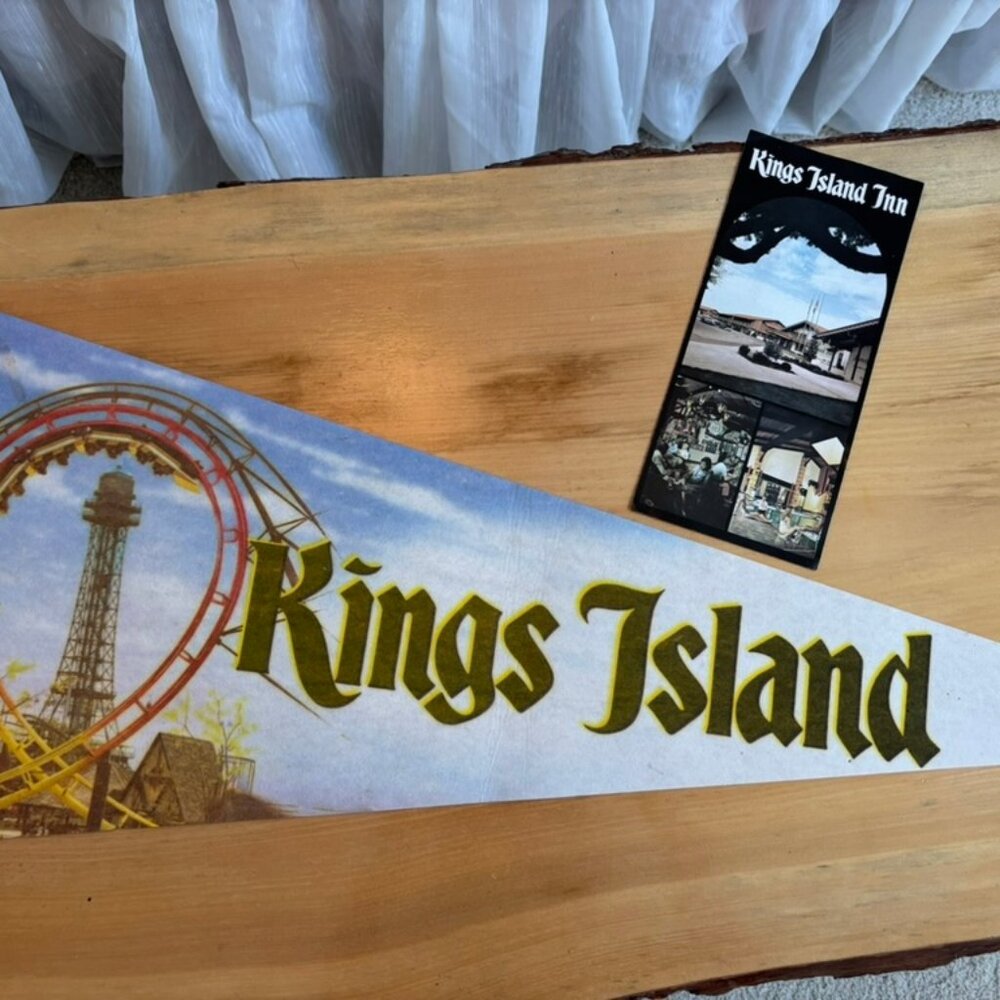 Vintage Kings Island Theme Amusement Park Rare Felt Pennant with Brochure